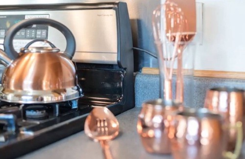 Brea House | Extended Stay OC Retreat - with a Private Entrance