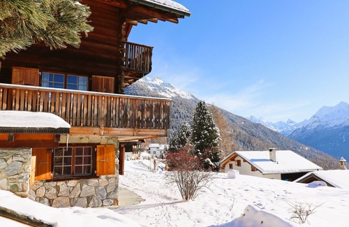 St. Luc Ski Chalet | Exterior: 6-room chalet, located in the center of the village, towards Chandolin, south-facing terra