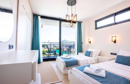 Kas Villa | extra Large pool&kiddy pool&outdoor jakuzi&large garden and pool terrace
