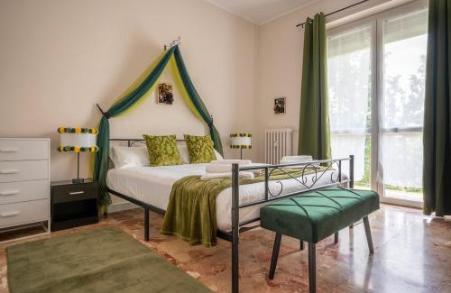 Mirafiori Apartment | -Extra Parking- Suite-1- x6 con Balcone