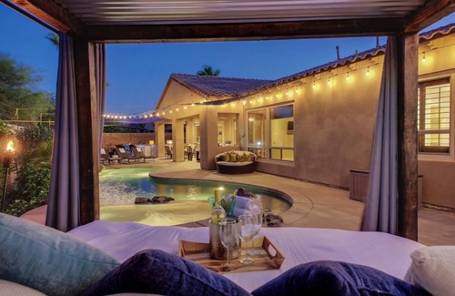 Indio House | Extravaganza
