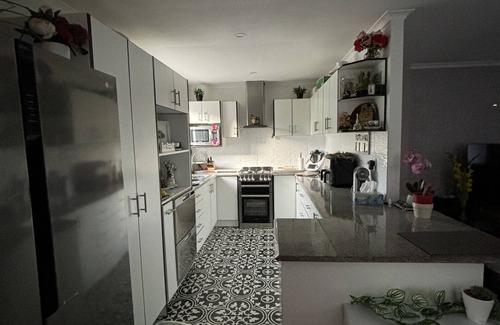 Woodridge House | Eyre street penthouse