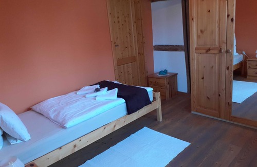 Crimmitschau Other | EZ Gartenblick - Lavendelhof - Die Idyllische Landpension