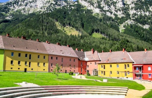 Eisenerz Apartment | für bis zu 4 Personen mit IR-Sauna by Interhome