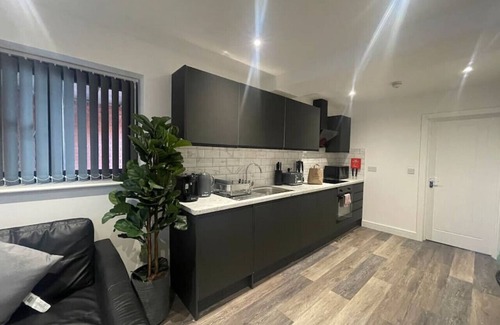 Roath Apartment | F1 - 175 Newport Road · Newly Built 2 Bedroom Apartment with Free Parking
