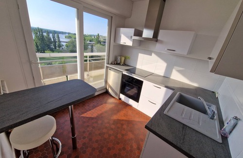 Bellerive-sur-Allier Apartment | F2 Avec Superbe Vue, Idéal Curiste
