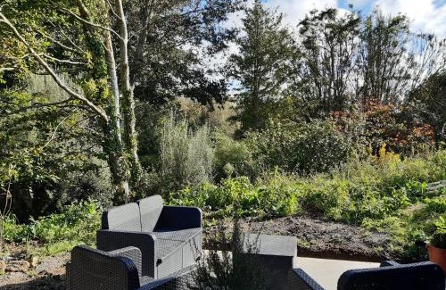 Lampaul-Plouarzel Apartment | F2 Centre Bourg à 10min GR34 et plages