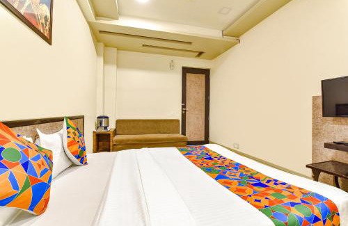 Ahmedabad Hotel | FabExpress Anmol Palace