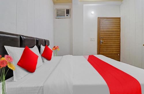 Bullawala Hotel | FabExpress Pacific View