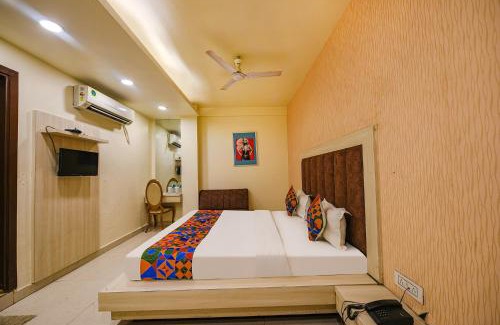 New Delhi Hotel | FabExpress Seven Heaven