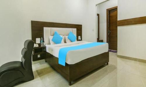 Panchkula Urban Estate Hotel | FabHotel Aditya and kings