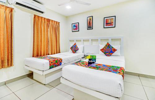 Raja Annamalai Puram Hotel | Fabhotel Colors Service Apartment - Nr MRC Nagar