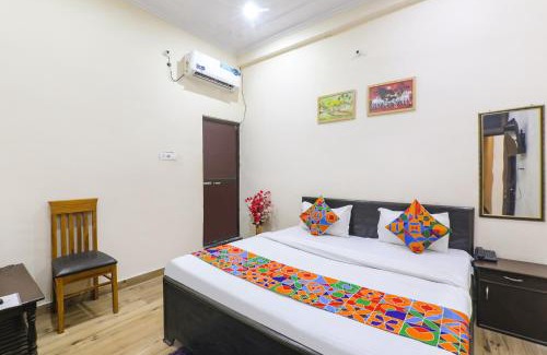 Allahabad Hotel | FabHotel Haidri
