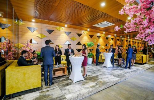 Surat Hotel | FabHotel La Victoria - Galaxy Circle