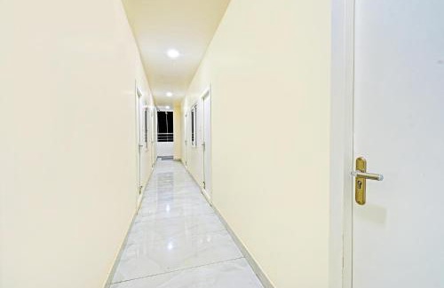 Chanda Nagar Hotel | FabHotel Lexus Grand- Nr GSM Mall, Miyapur