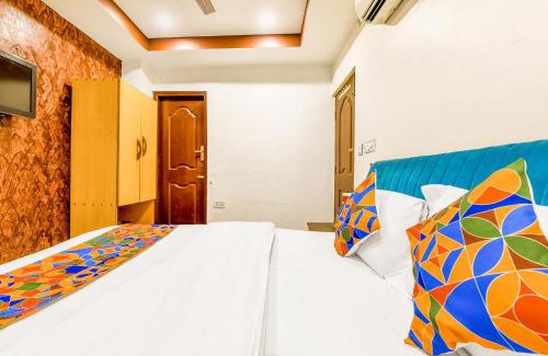 Jammu Hotel | FabHotel Log Inn