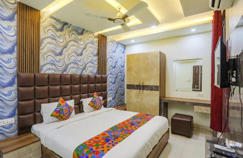 Kanpur Hotel | FabHotel Naman