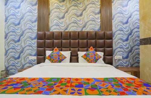 Kanpur Hotel | FabHotel Naman