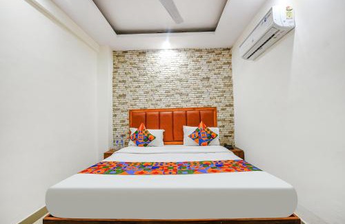 Kharar Hotel | FabHotel New Satyam