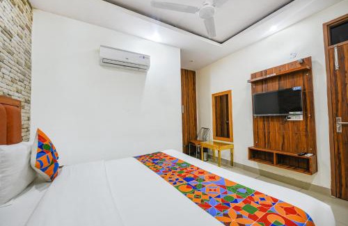 Kharar Hotel | FabHotel New Satyam