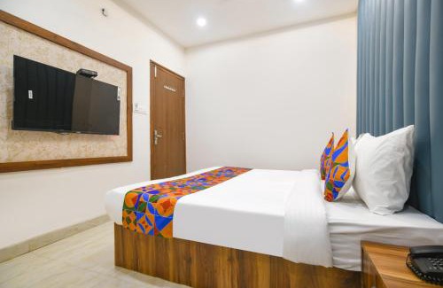 Indore Hotel | FabHotel One Stay