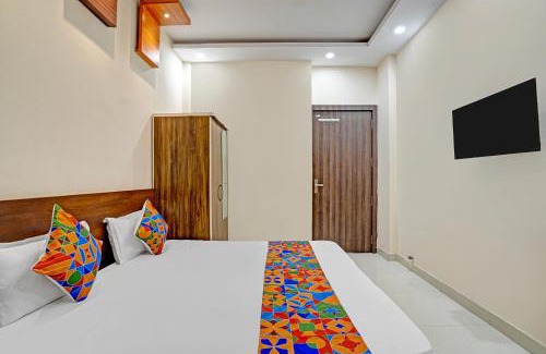 Bhopal Hotel | FabHotel Paras Palace - Bairagarh , Near Sant Hirdaram Nagar railway station