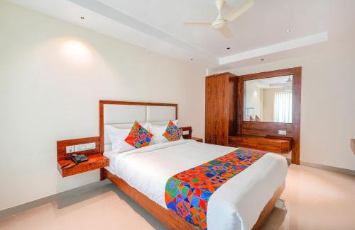 Whitefield Hotel | FabHotel Phoenix Brookfield - Nr Kundalahalli Main Road