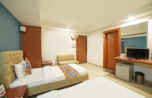 Maharana Pratap Nagar Hotel | FabHotel Pleasure Inn - Near DB Mall