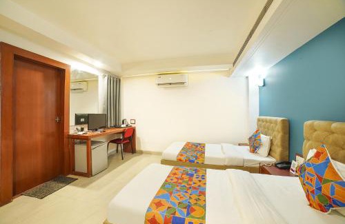 Maharana Pratap Nagar Hotel | FabHotel Pleasure Inn - Near DB Mall