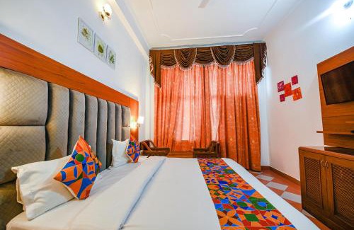 Kasauli Hotel | FabHotel Prime Hemkunth