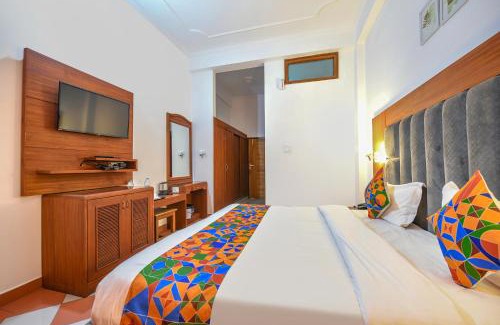 Kasauli Hotel | FabHotel Prime Hemkunth