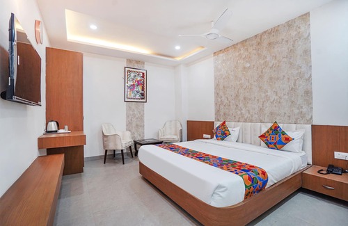Maharana Pratap Nagar Hotel | Fabhotel Prime Jashan Paradise