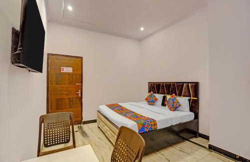 Kaushambi Hotel | FabHotel RN Residency