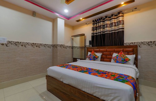 Kanpur Hotel | Fabhotel Shree Galaxy