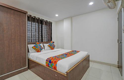 Yeshwanthpur Hotel | FabHotel Ujwal Comforts