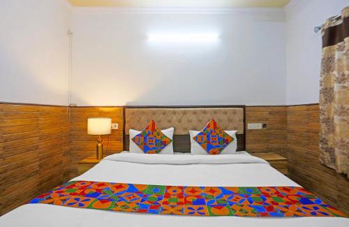 Sector D Hotel | FabHotel Vasant Villa - Near ILBS Hospital