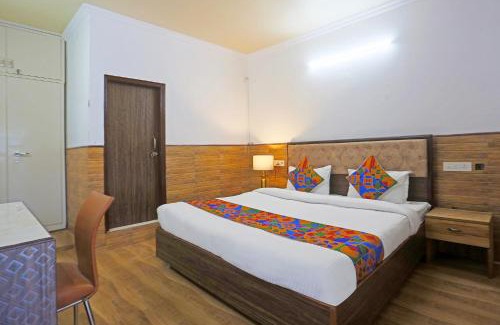 Sector D Hotel | FabHotel Vasant Villa - Near ILBS Hospital