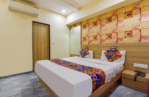 Ahmedabad Hotel | FabHotel Vishala