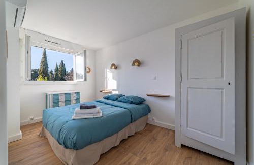 Cadereau Apartment | Fables du Jardin de la Fontaine