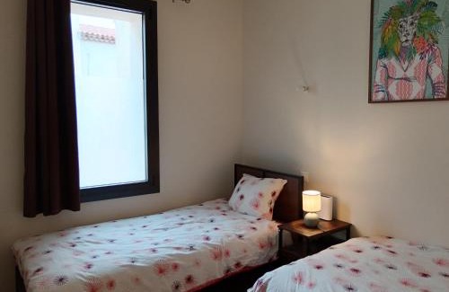 Martigues House | FABULEUX Port Carro un petit paradis situé a15 m de l'eau