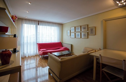 Ermitagana Apartment | Fabuloso Ático Para dos en Pamplona