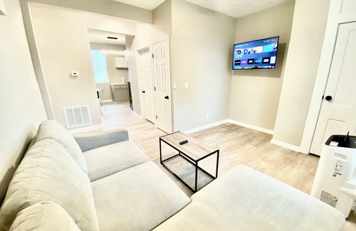 Indianapolis Apartment | Fabulous 2-bedroom apartment in Indianapolis