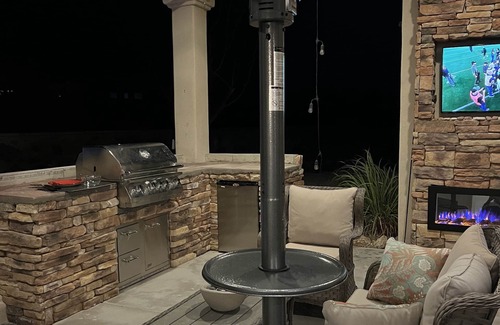 Las Cruces House | Fabulous Desert Home Mnt views with Pool & Spa!