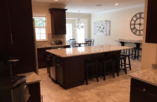 Foley House | Fabulous House~Private Pool/Spa~Sleeps 26/Volleyball,Pets OK/BEACH/Ent