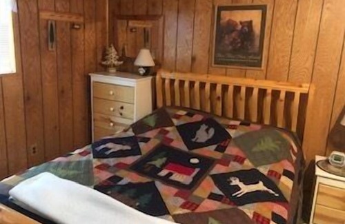 Twain Harte Cabin | Fabulous lakeview home- internet, deck, BBQ, handicapped accessible