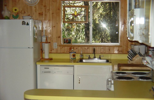 Twain Harte Cabin | Fabulous lakeview home- internet, deck, BBQ, handicapped accessible