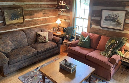 Baileys Harbor Cabin | Fabulous Log Cabin on Kangaroo Lake in Door County, Wisconsin