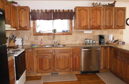 Garden Valley Cabin | Fabulous Mountain Chalet on the River with All the Amenities you Desire!