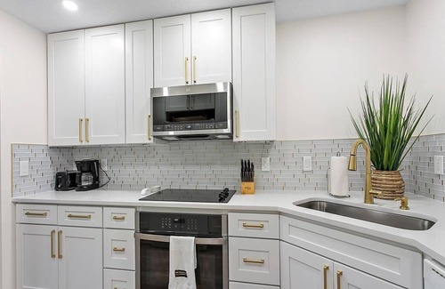 Sawgrass Condo | Fabulous newly renovated 2/2.5 Fisherman's Cove Townhouse