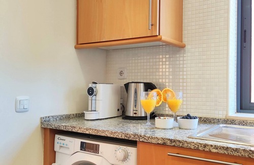 Montechoro Apartment | Fabulous Sunny Pool&Garden Condo by BeCherish